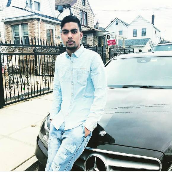 Meet your Posher, Singh - Picture 1 of 1